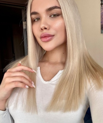 🔥 Я соблазнительная экспертка в неконтролируемой жажде. 🌟😈 У меня есть все, что тебе нужно для утоления всей своей страсти. 💋💦 Я оживлю твои самые головокружительные фантазии и сделаю тебе незабываемый массаж в Москве. 🌃💆🏻♂️ Я могу быть нежной и мягкой, а также жгучей и страстной. Ты никогда не пожалеешь о выборе меня. 🔥 Мои услуги индивидуальные и абсолютно конфиденциальные, и я гарантирую тебе роскошное удовольствие. 💫 Приходи со своими фантазиями и дай мне возможность превзойти все ожидания! 🔥😉 Жду с нетерпением встречи с тобой. 🥰🔞 Фото проверено. Отзывы в Москве положительные. 🌟🔥 Светучка